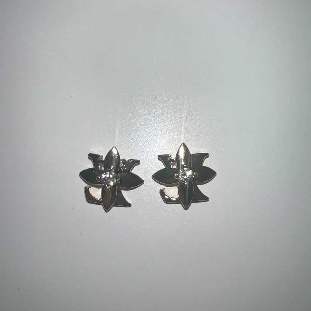 Nail Decals - Picture 2 of 3